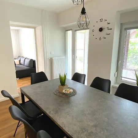 Loyd, Tolmin - Na Soci Apartman