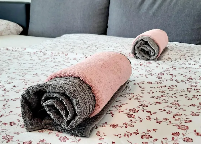 Loyd, Tolmin - Na Soci アパート